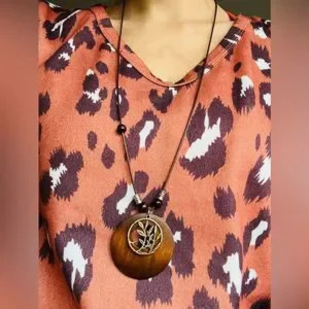 Retro Long Role?Wood?Necklace